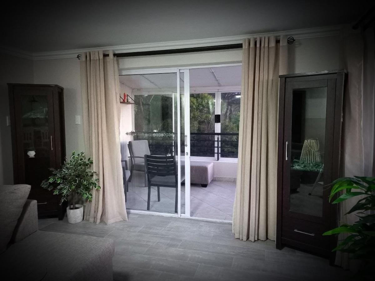 Bay-Side Apartment, Gordon'S Bay المظهر الخارجي الصورة